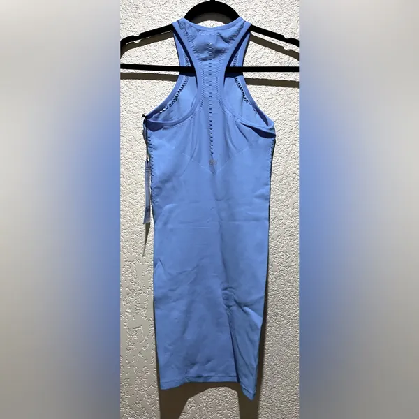ALO Yoga NWT Seamless Open Air Racerback Dress Azure Blue Size S - Image 5