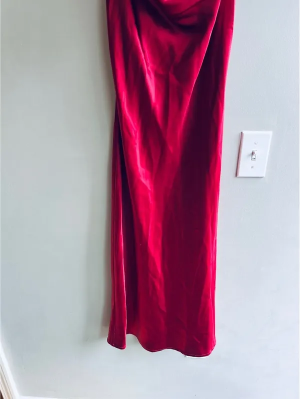 Velvi Red Burgundy Satin Slip Dress Size 4 Sorority College Sexy Fall Holiday - Image 3