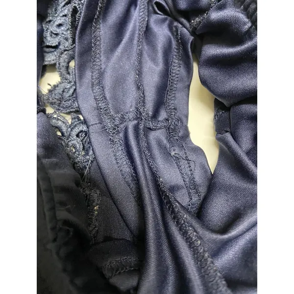 5/$65 L'Atiste Womens Shorts Sz M Navy Blue Crinkle‎ Lace Wide Leg Short - Image 4