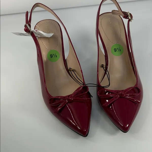 Bandolino Red Patent Slingback Heels - Image 16