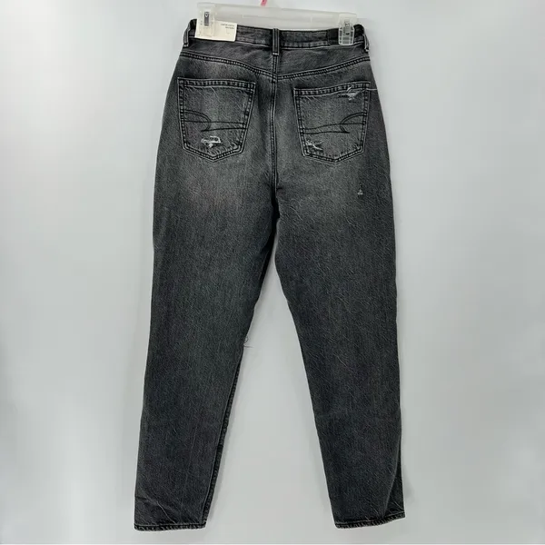 American Eagle highest rise mom jeans size 4 NWT grey distressed denim - Image 5