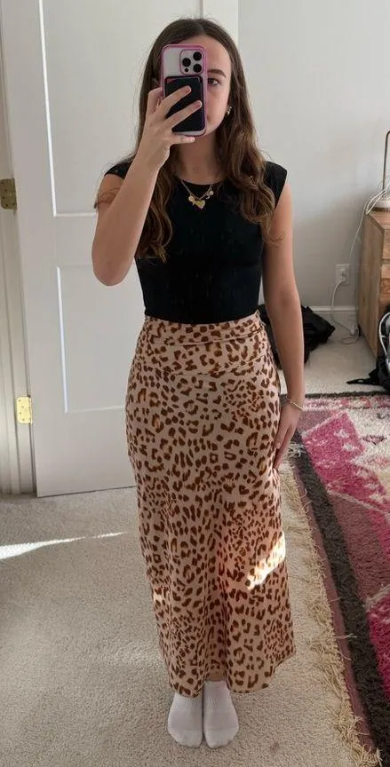 BOUTIQUE silky cheetah print skirt - Image 2