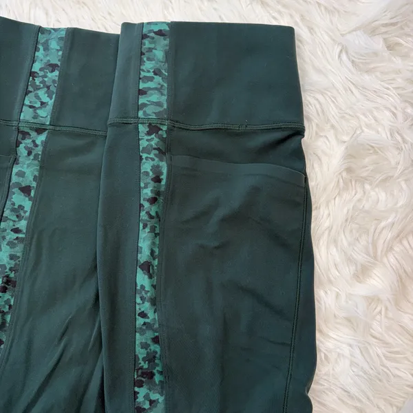 Athleta salutation stash pocket II serene 7/8 leggings - Image 5