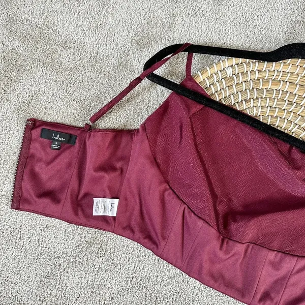 Lulu’s Satin Cowl Burgundy Tank Top Size S - Image 6
