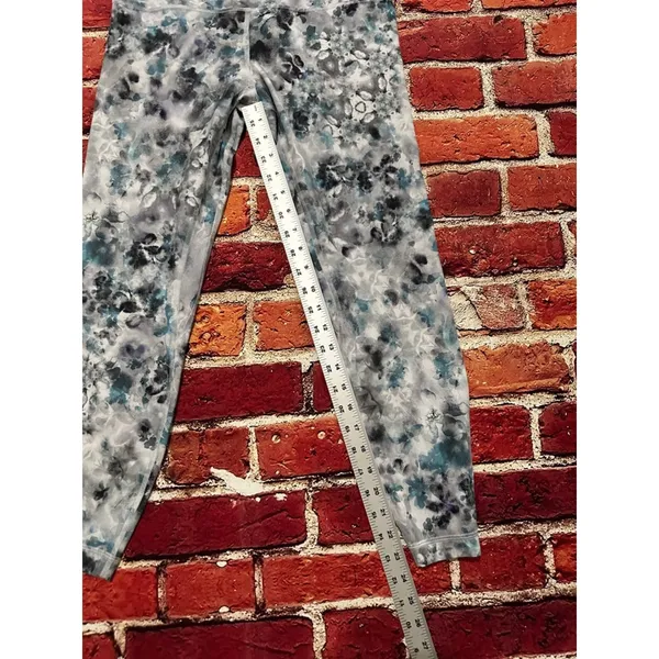 Lululemon leggings size 10 - Image 5