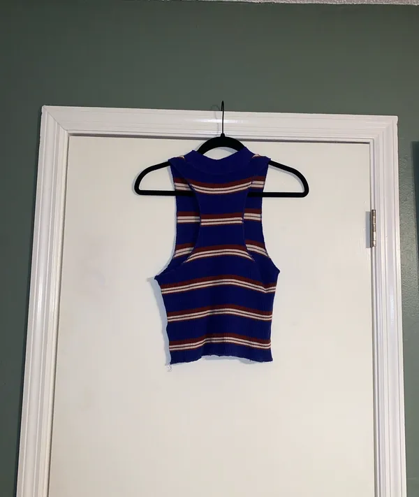 NWOT Blue/White/Red Striped Razorback Tank - Image 5