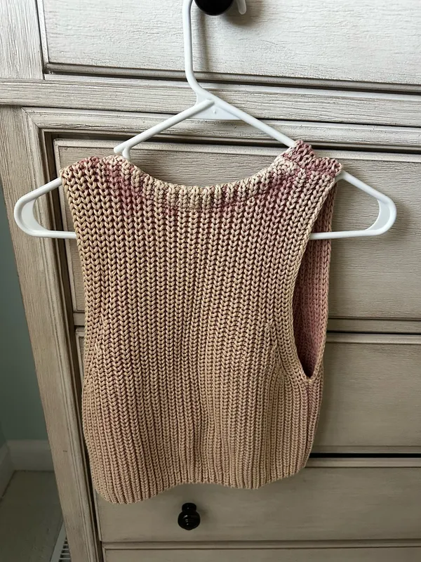 Free people sweater vest knit small - Image 3