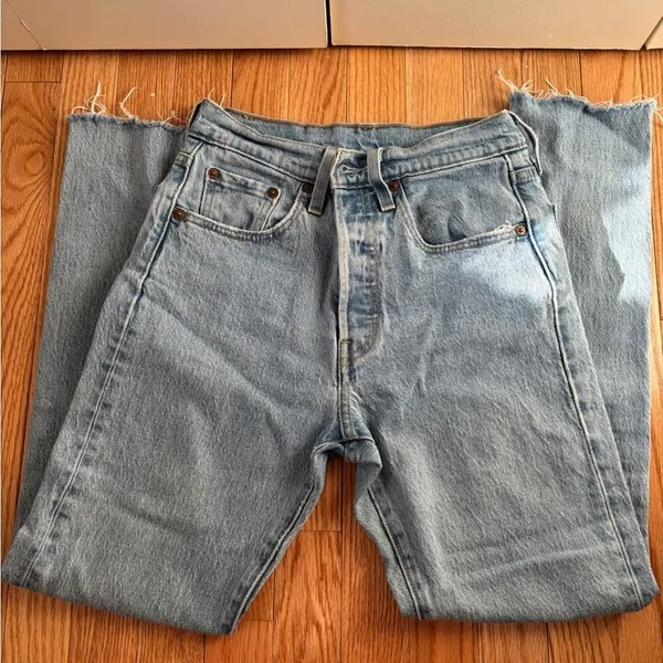 Women's Light Blue Straight Leg Jeans Size 24 - Image 3