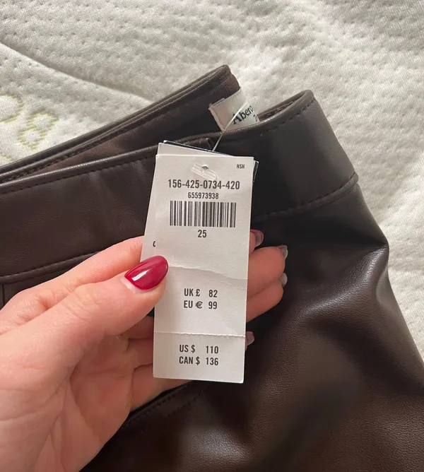 Abercrombie Curve Love Vegan Leather Pants - Image 4