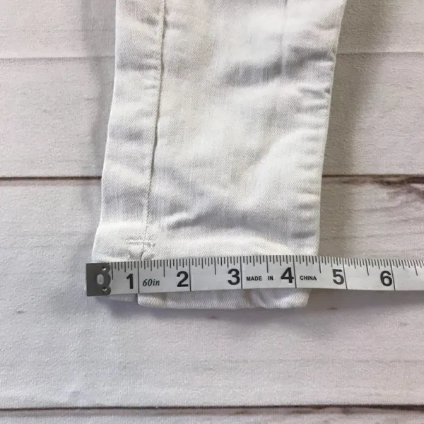 ZARA Women Basic White Denim Straight Fit Jeans - Image 11