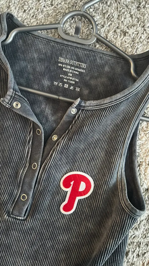 Phillies tank  - Image 2