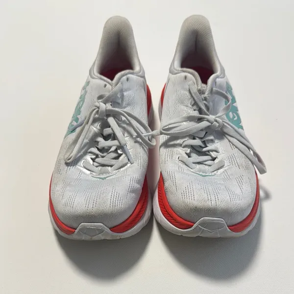 Hoka One One Mach 4 Women's Sneakers Size 8B Workout Running Gym Training - Image 3