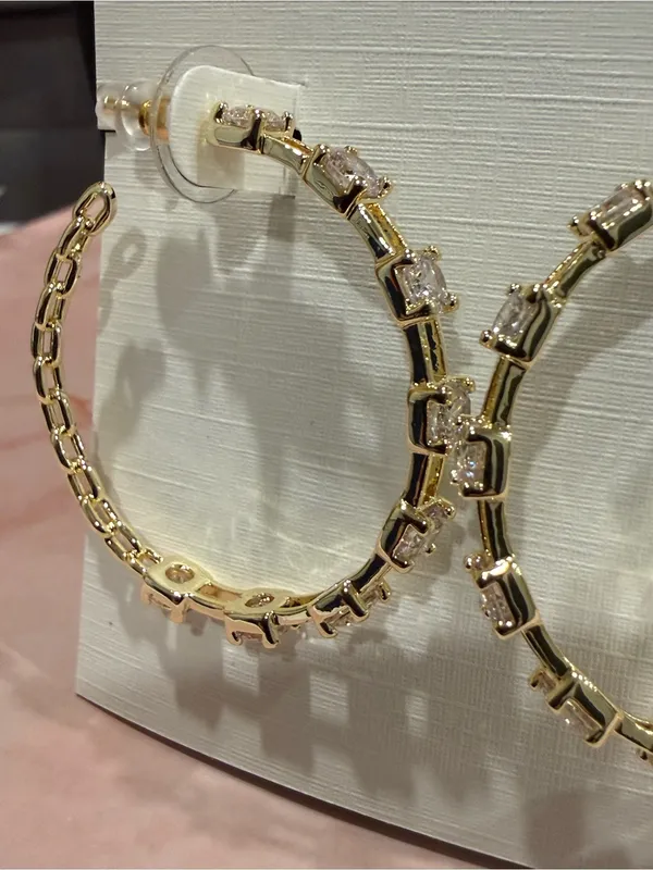 Kendra Scott | Gold Plated Crystal Hoop Earrings | Medium - Image 2