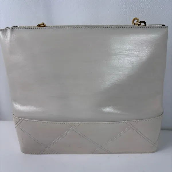 Authentic Salvatore Ferragamo Vintage Cream Leather Tote Bag Gold Chain Strap - Image 2