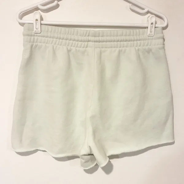 Tna Size Medium Cozy Fleece Shorts Pull On Drawstring Heavy Ivory‎ Womens - Image 4