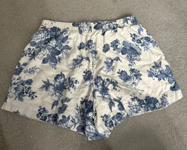 Abercrombie Linen pull on shorts - Image 3