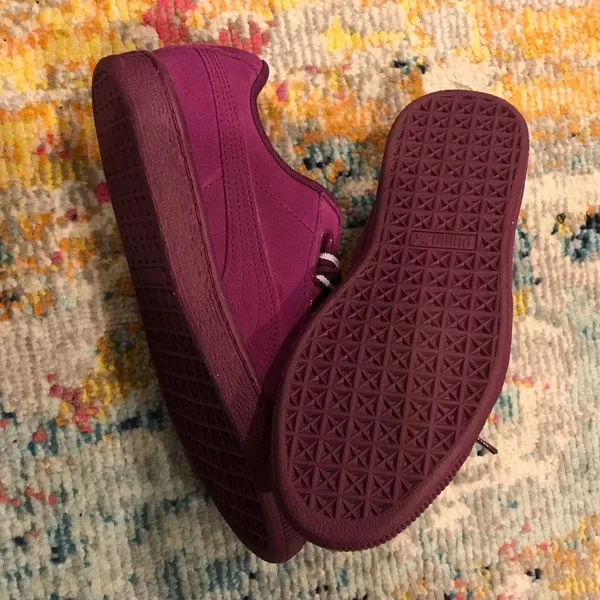 ✨SALE✨ PUMA Wmn’s Sz 8, Suede Heart Satin II, Dark Purple - Image 4