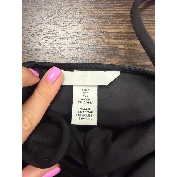 H&M‎ Black Ruched Front Cami Bodysuit - Size S (Excellent Condition) - Image 2