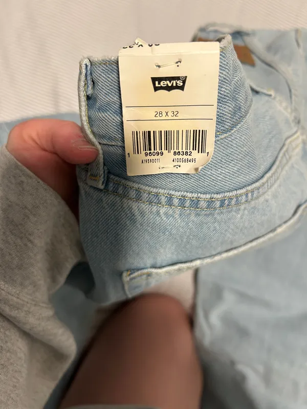 Levi’s 501 90s Jeans - Image 3