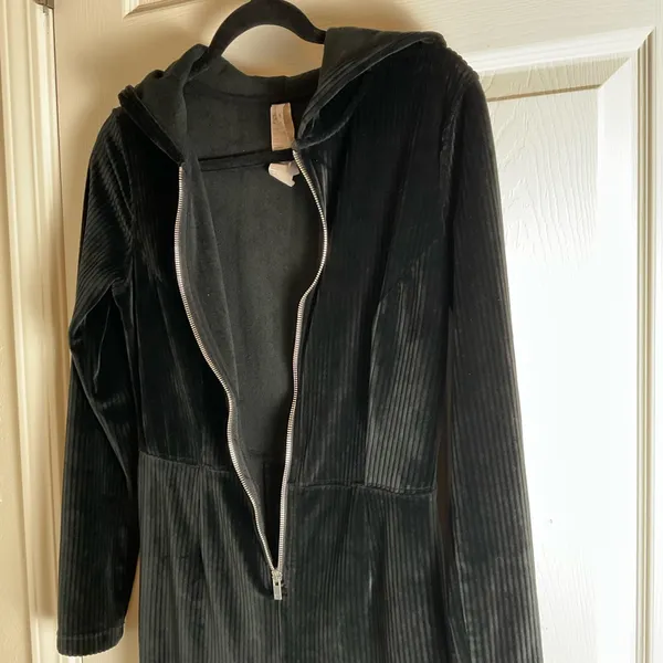 Fabletics Plush Rib Hooded Jumpsuit - Black Woman’s Size Small - Image 5
