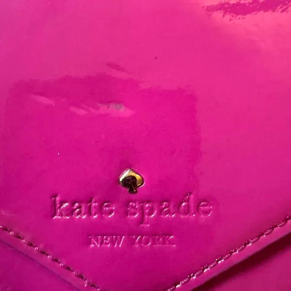 Kate Spade New York Pink Patent Leather Envelope Crossbody Clutch Chain Strap - Image 4