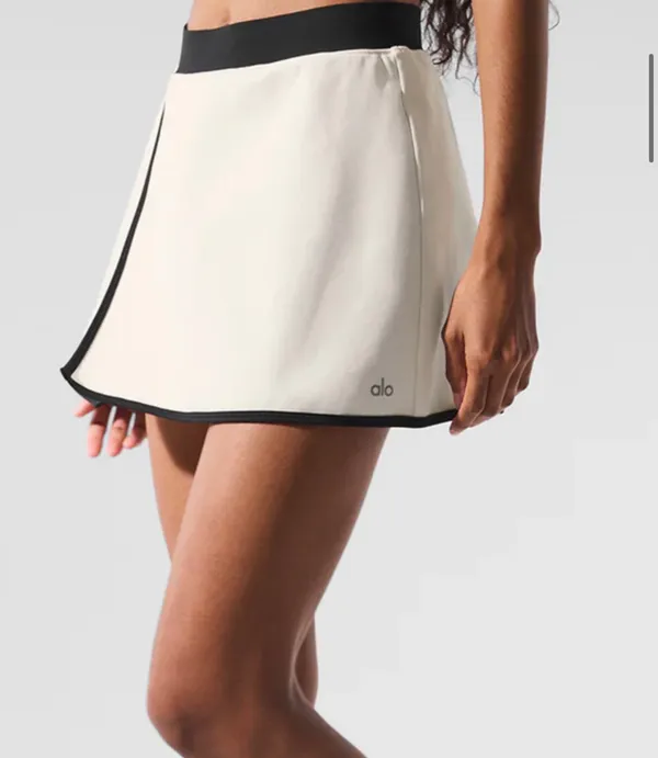 Alo Yoga Airbrush Streamlined Skirt - Image 2