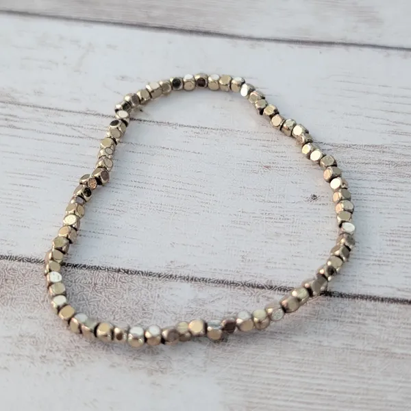 Gold Tone Stretch Bracelet - Image 4