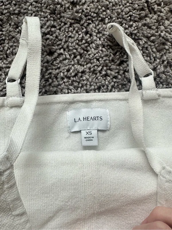 La Hearts Cream Sculpted Camisole Tank - Image 3