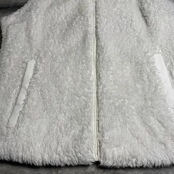 Patagonia Los Gatos Cabincore Fleece Vest White Full Zip High Pile Fuzzy Medium - Image 4