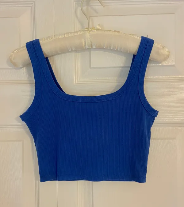 blue tank top - Image 4