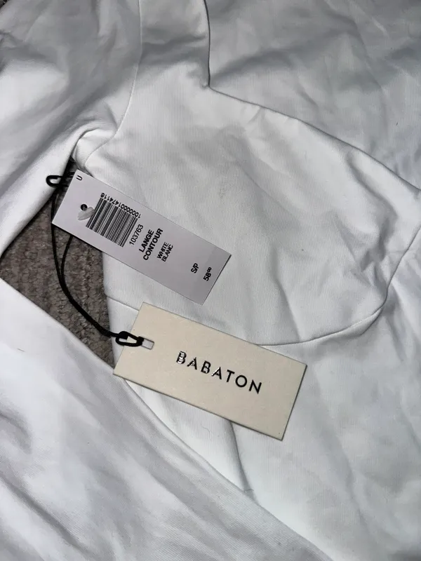 Aritzia Top - Image 2