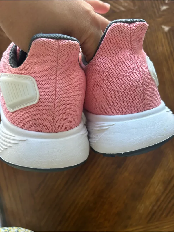 Like new adidas Women's Coral Pink Mesh Athletic Sneakers size 6 - Image 4