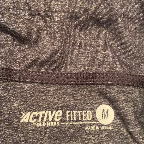 Old Navy Workout capris 5/$25 - Image 2