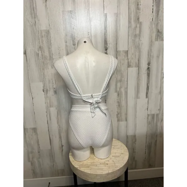 Xhilaration White two piece bikini - Image 3