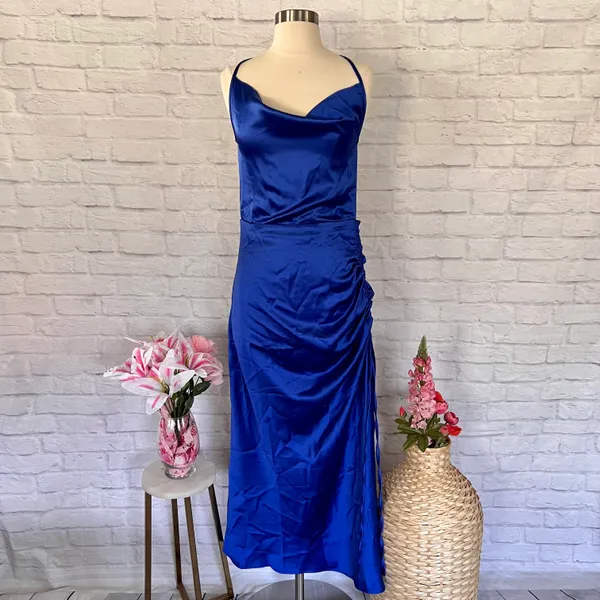 Boutique NEW Blue Satin Dress - Image 4