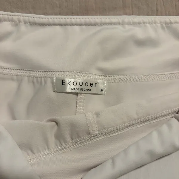white workout skirt Size M - Image 4