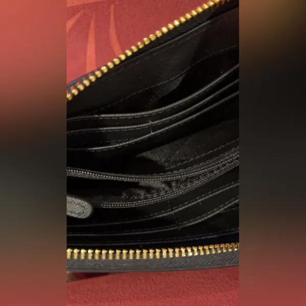 MICHAEL KORS Black Saffiano Zip Wallet with Gold Hardware - Image 2