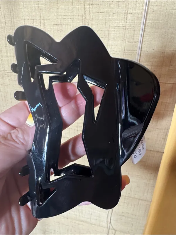 NWT Free People Starbound Black Star Cutout Claw Hair Clip - Image 3