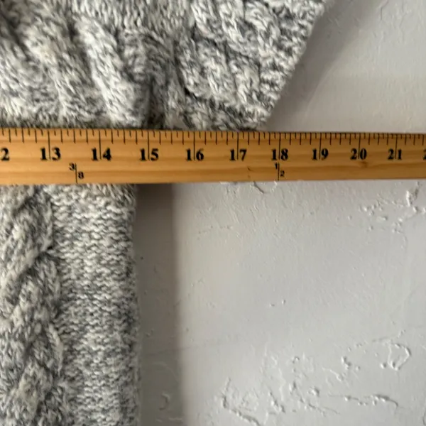 Anthropologie Kimchi‎ Blue Cable Knit Gray Sweater Sm Preppy Gilmore Girls - Image 5