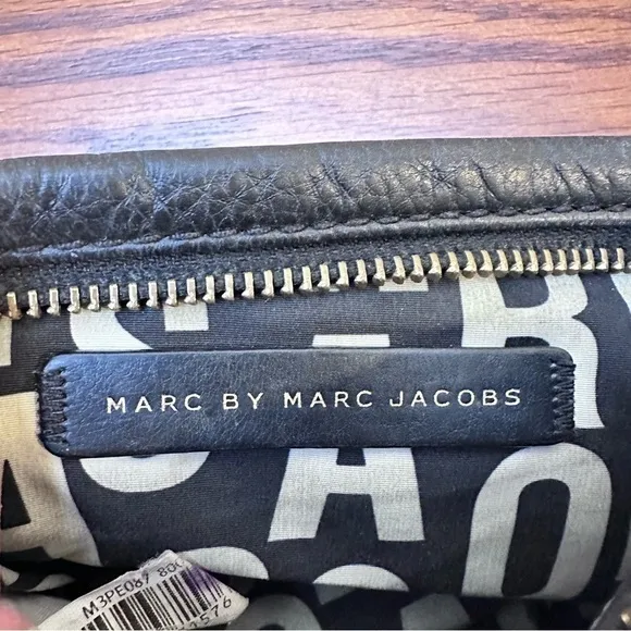 Marc by Marc Jacobs Classic Q Percy‎ Black Pebble Leather Crossbody Mini Handbag - Image 11