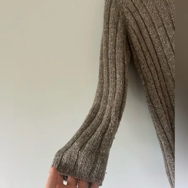 J. Crew Thick Wool Blend Cardigan Sweater Size Medium Fall Cozy Chic - Image 6
