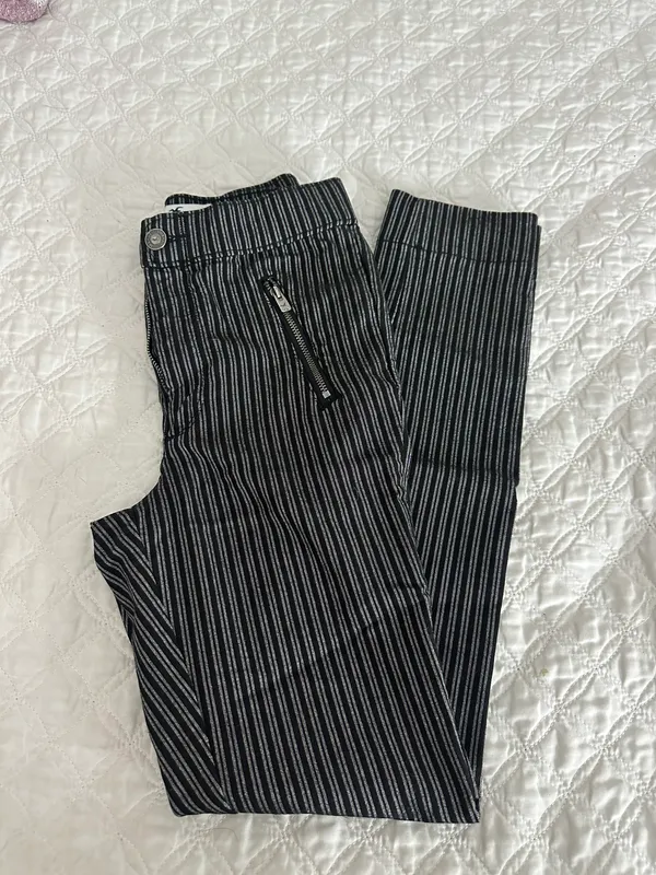 Hollister Pants - Image 5