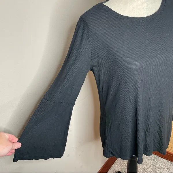 Black Rib Knit Bell Sleeve Crewneck Top Shirt Medium - Image 5