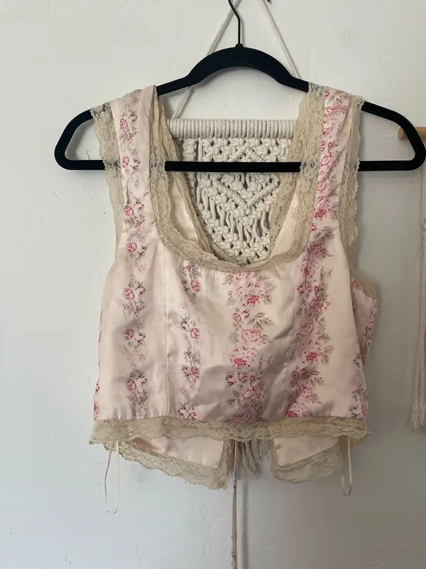 Cotton Candy LA Floral Satin Lace Trim Tie Front Top - Image 4