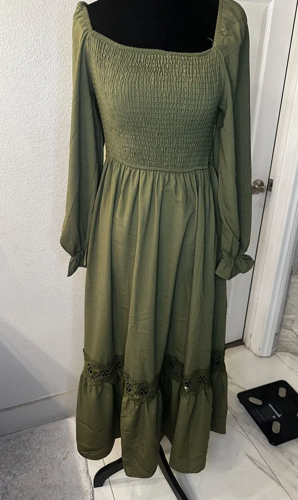 Cupshe Maxi Dress - Image 3
