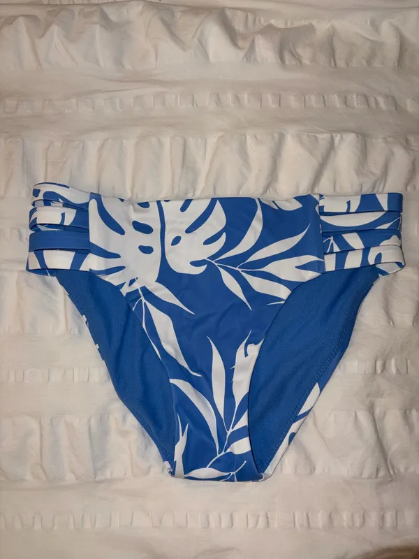 Roxy Bikini Bottoms NWT - Image 2
