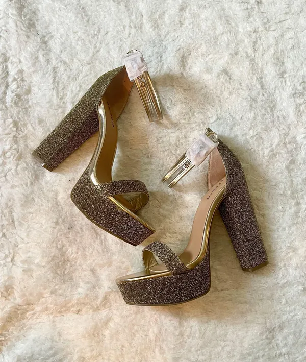 Bamboo Gold metallic glittery felt platform pump high heels with clear buckle straps - Image 3