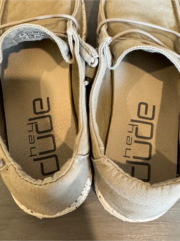 Hey Dude Wendy Women’s Slip On Shoes‎ Size 8 Gray EUC - Image 6