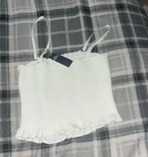 Hollister White Ruffle Tank - Image 3