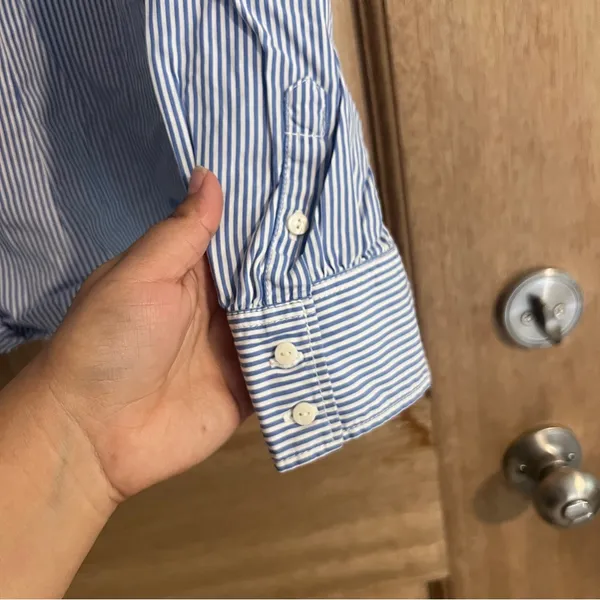 Tommy hilfiger button down shirt women’s‎ size M - Image 4
